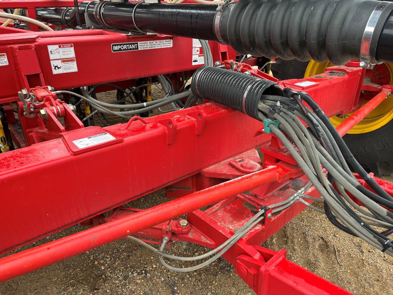 2019 Bourgault 3320QDA 76'12" w/ L7800 Air Drill