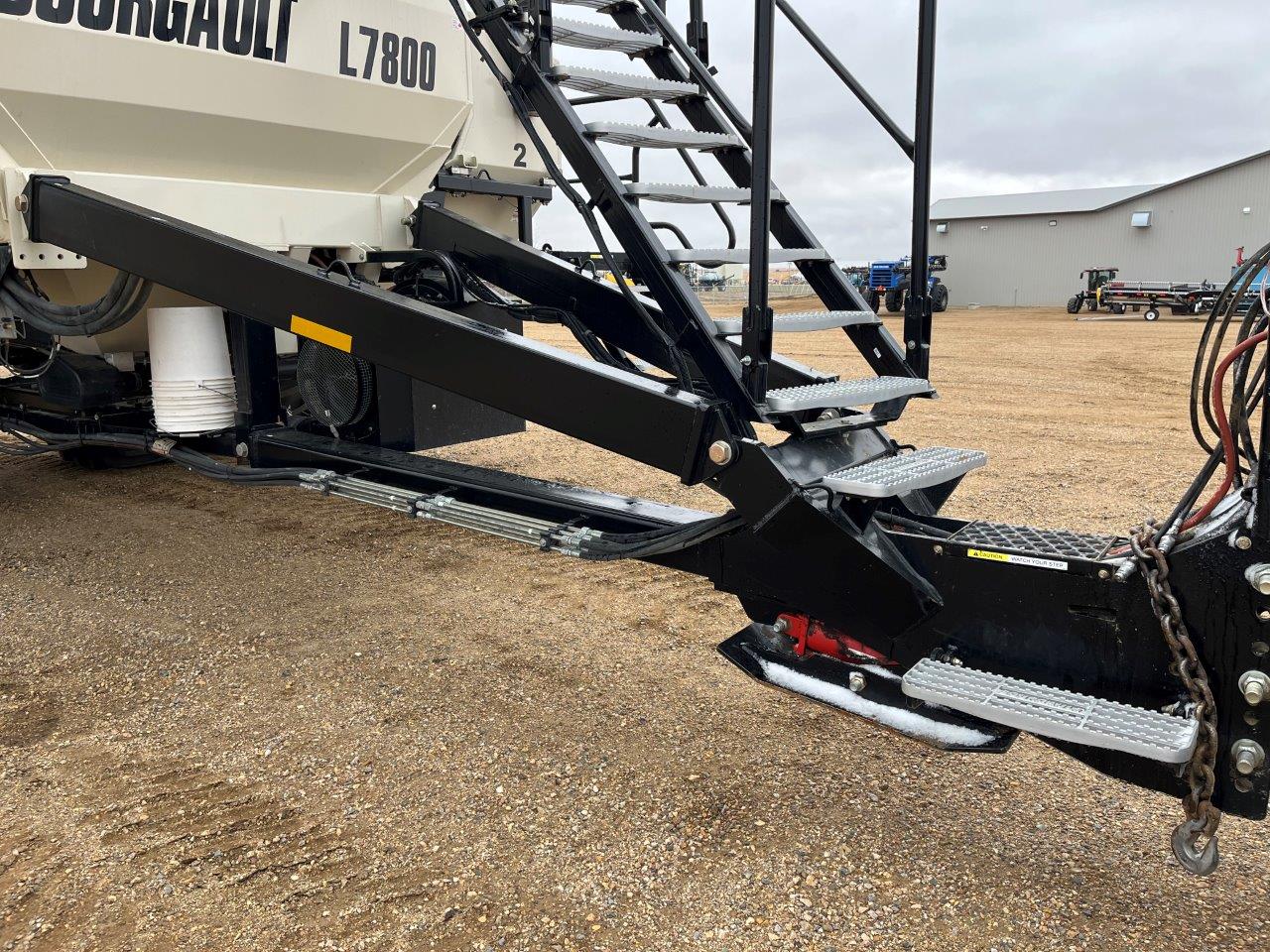 2019 Bourgault 3320QDA 76'12" w/ L7800 Air Drill