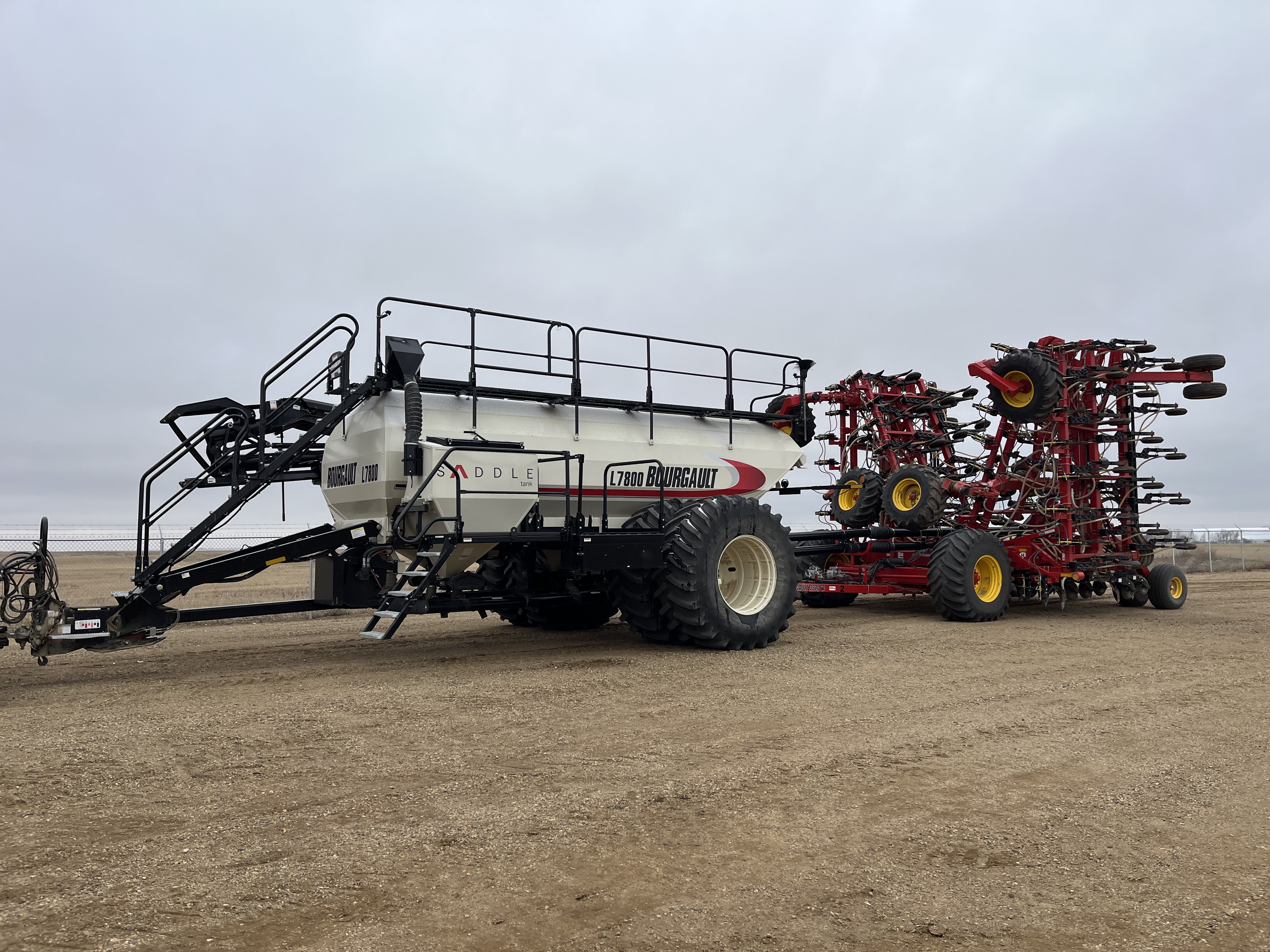 2019 Bourgault 3320QDA 76'12" w/ L7800 Air Drill