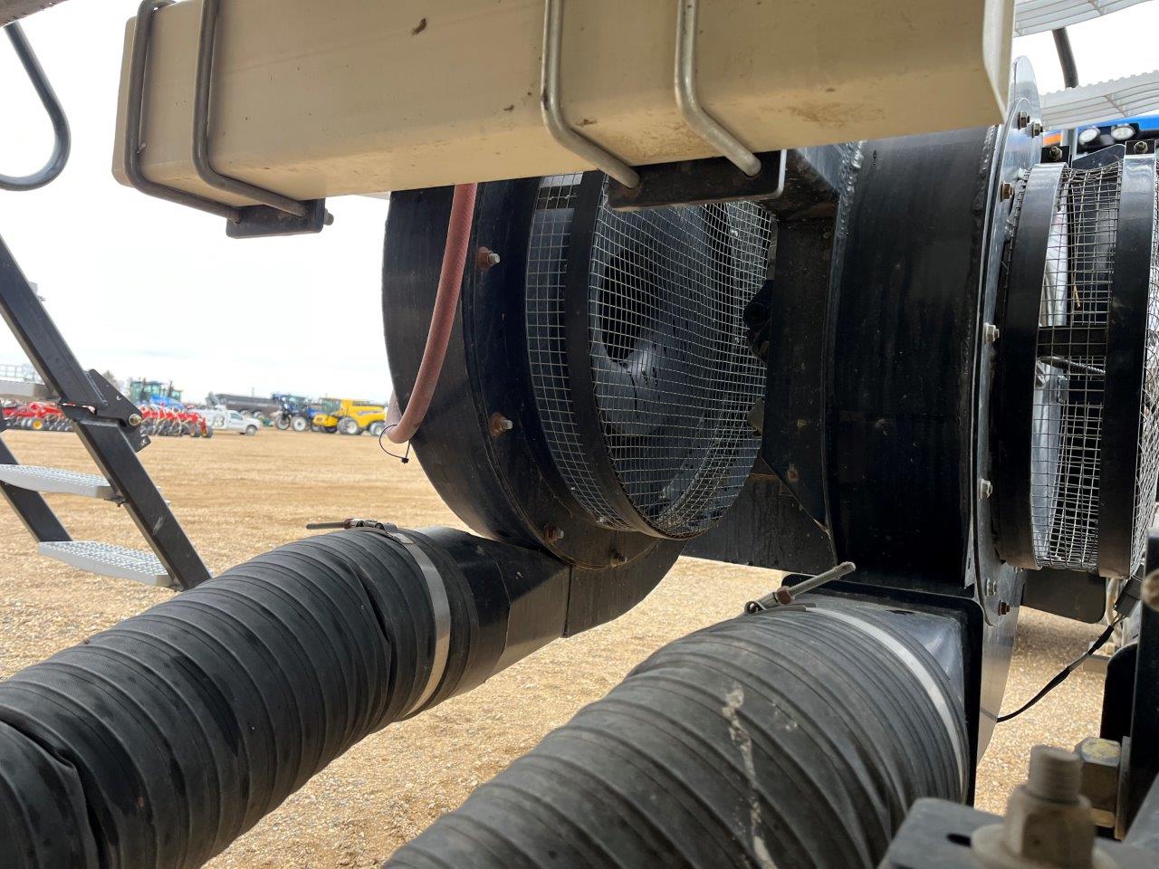 2019 Bourgault 3320QDA 76'12" w/ L7800 Air Drill