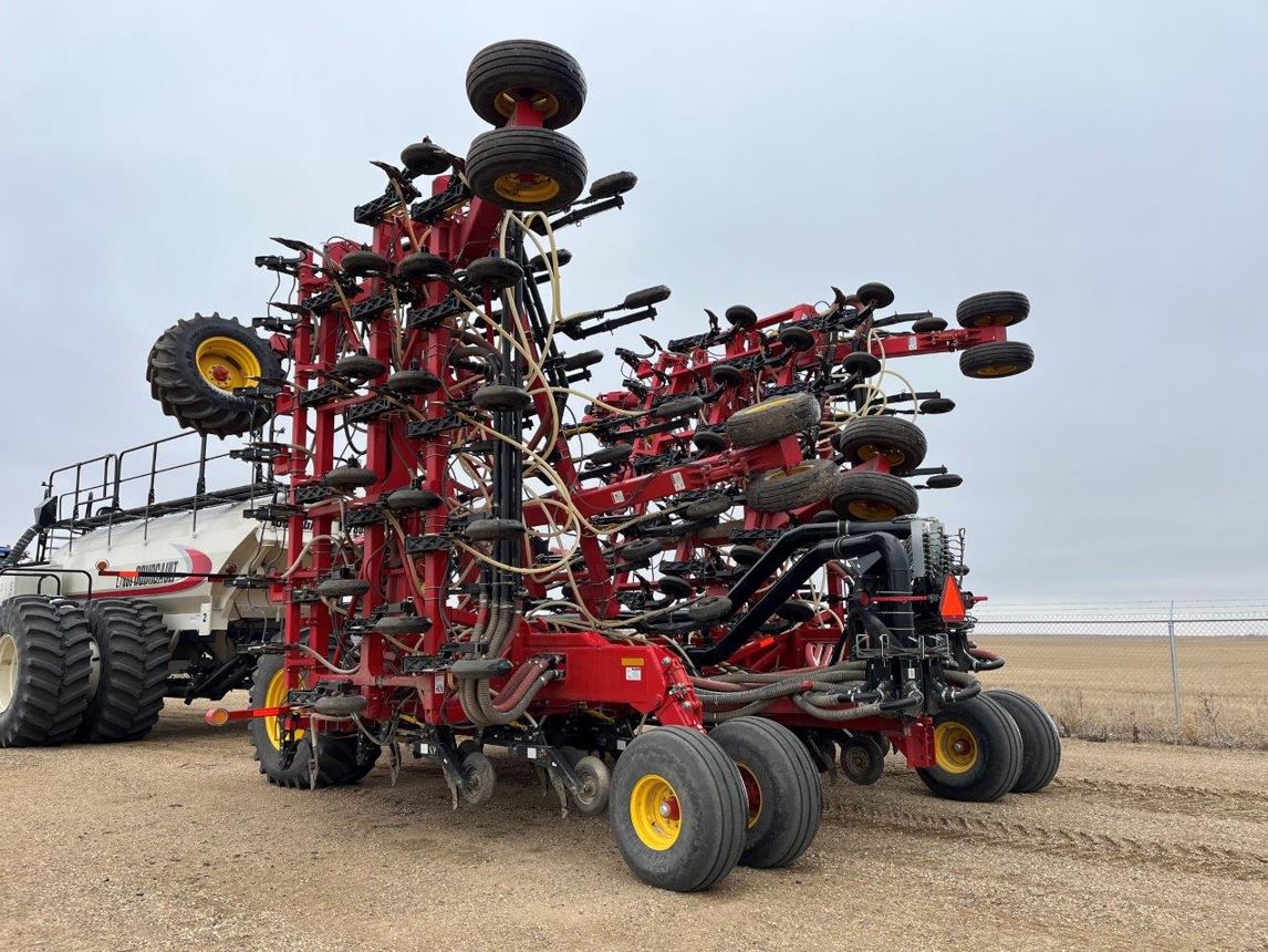 2019 Bourgault 3320QDA 76'12" w/ L7800 Air Drill