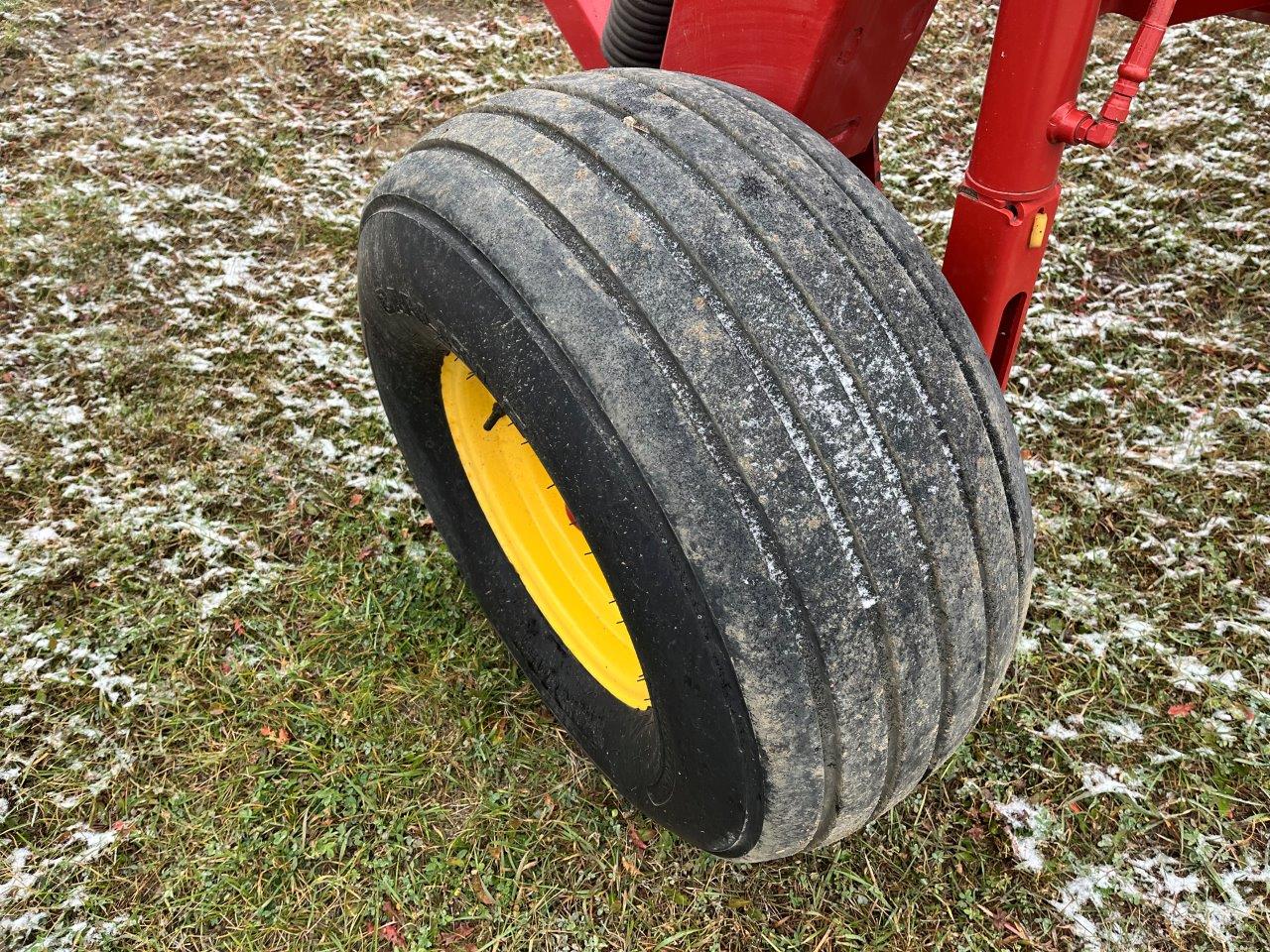 2016 New Holland H7150 - POLE ONLY Mower Conditioner