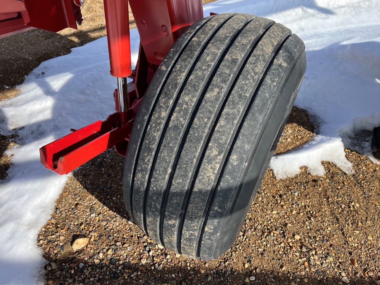 2017 New Holland H7150 - POLE ONLY Mower Conditioner