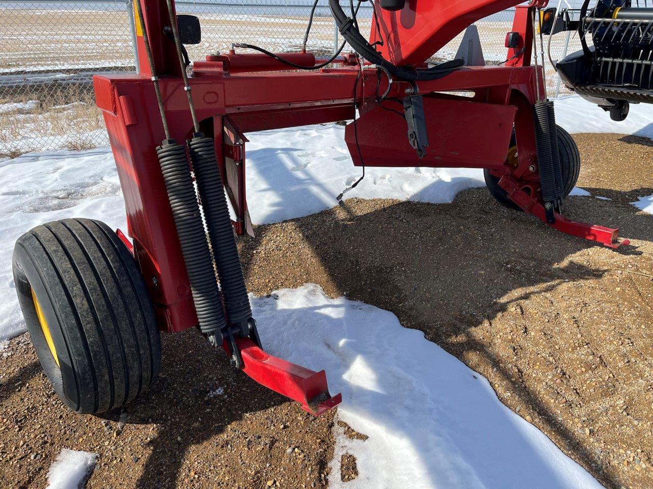 2017 New Holland H7150 - POLE ONLY Mower Conditioner