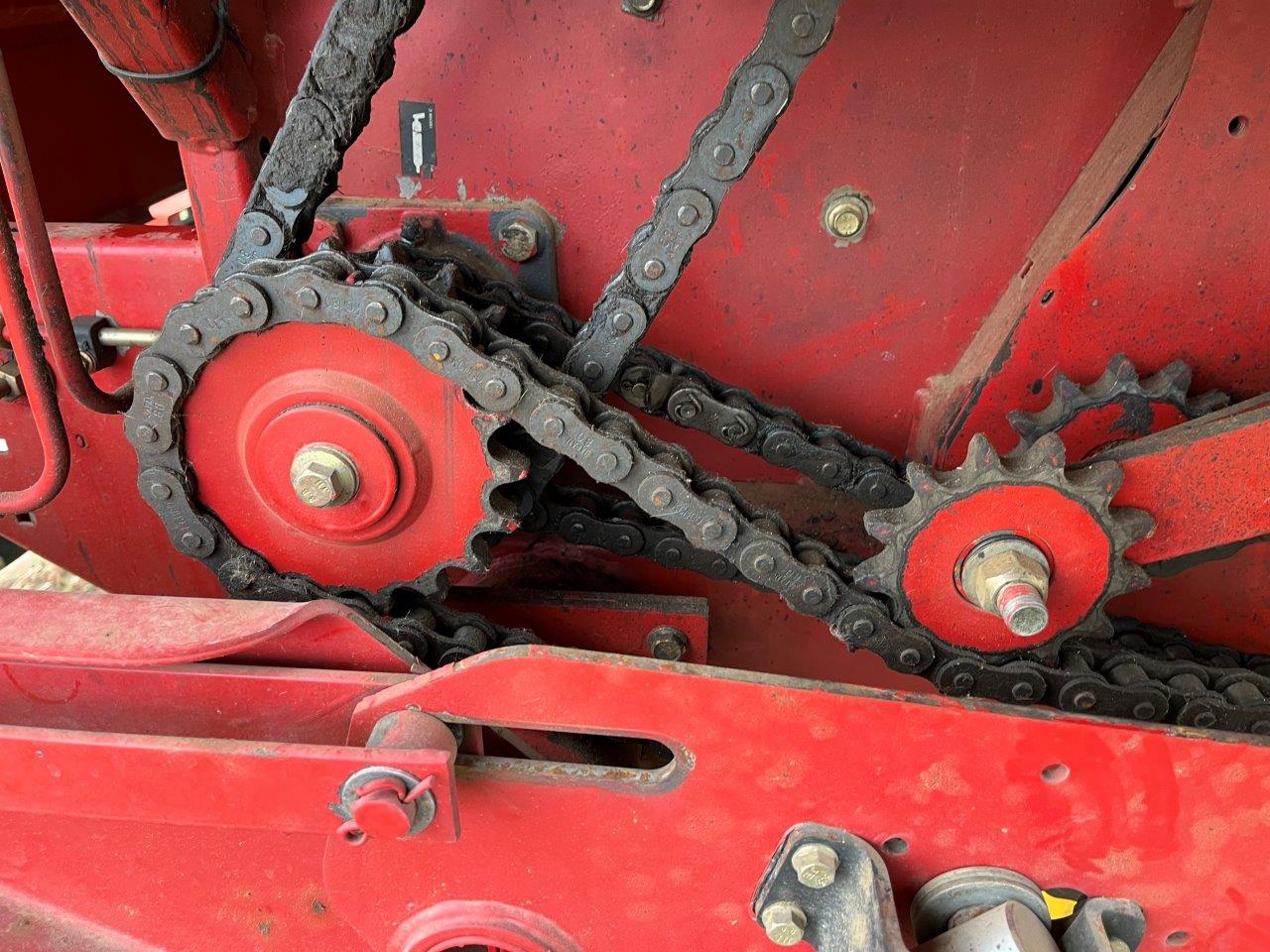 2004 New Holland BR780 Baler/Round