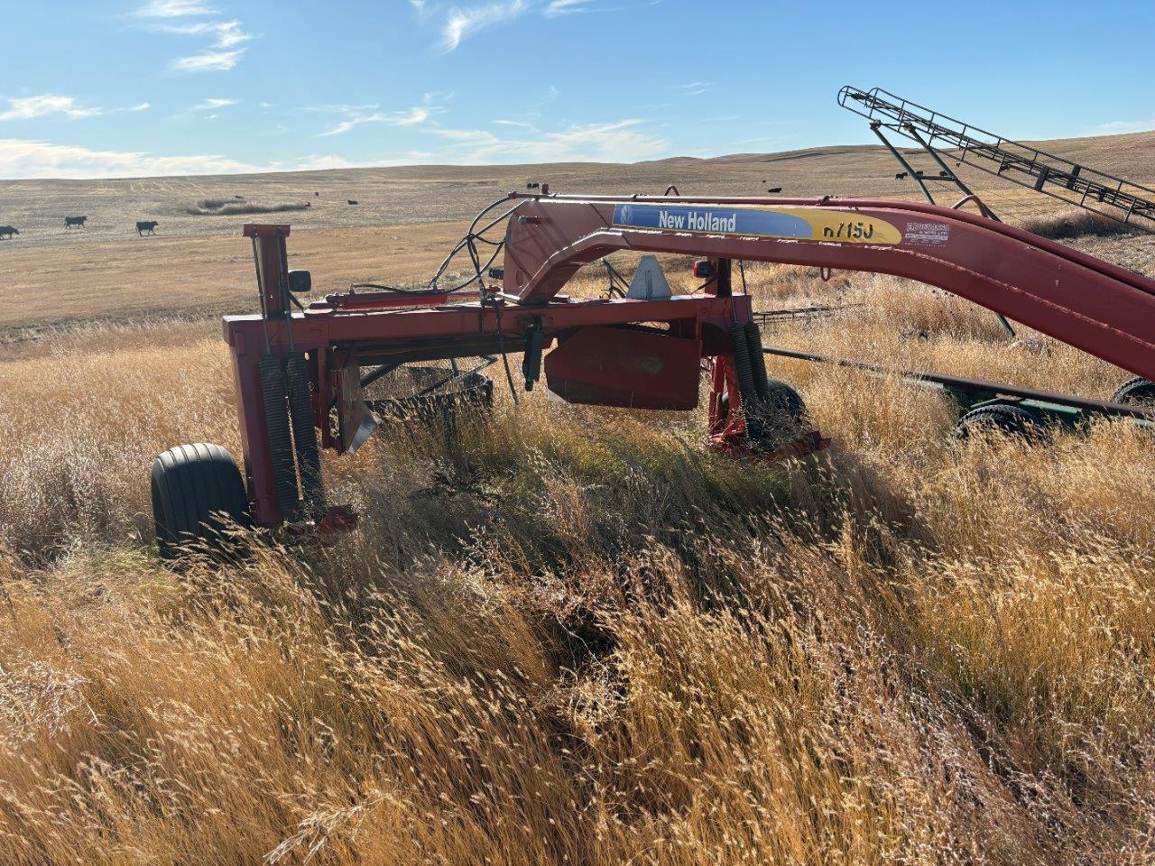 2009 New Holland H7150 - 18' Mower Conditioner