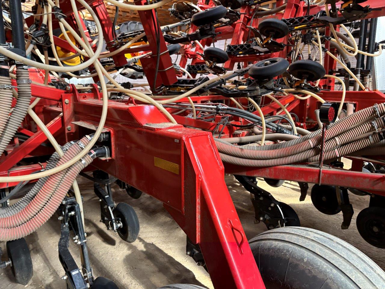 2021 Bourgault 3330 SE PLX 76'12" w/ 9950 Air Drill