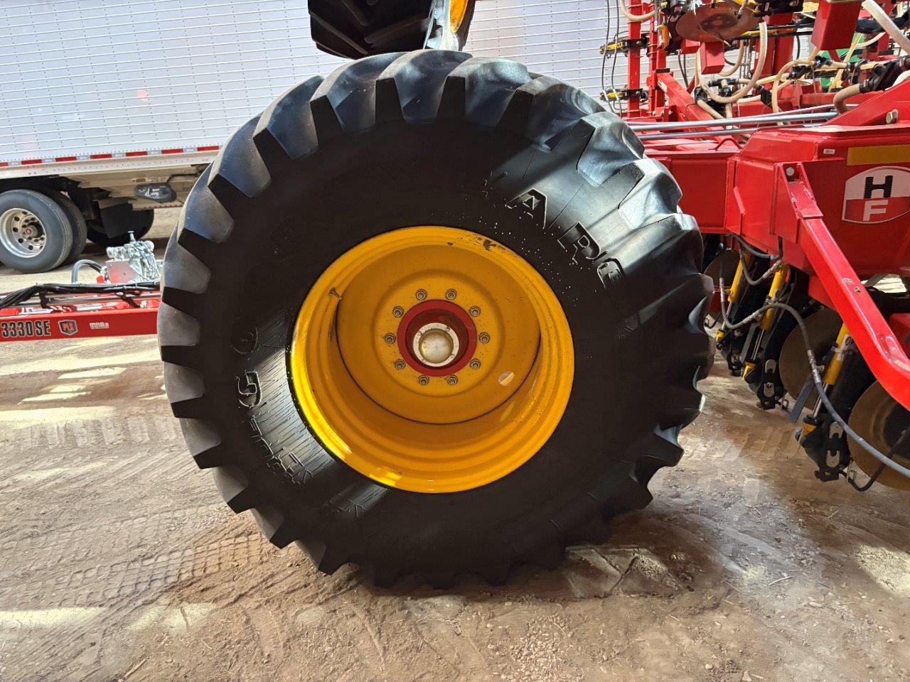 2021 Bourgault 3330 SE PLX 76'12" w/ 9950 Air Drill