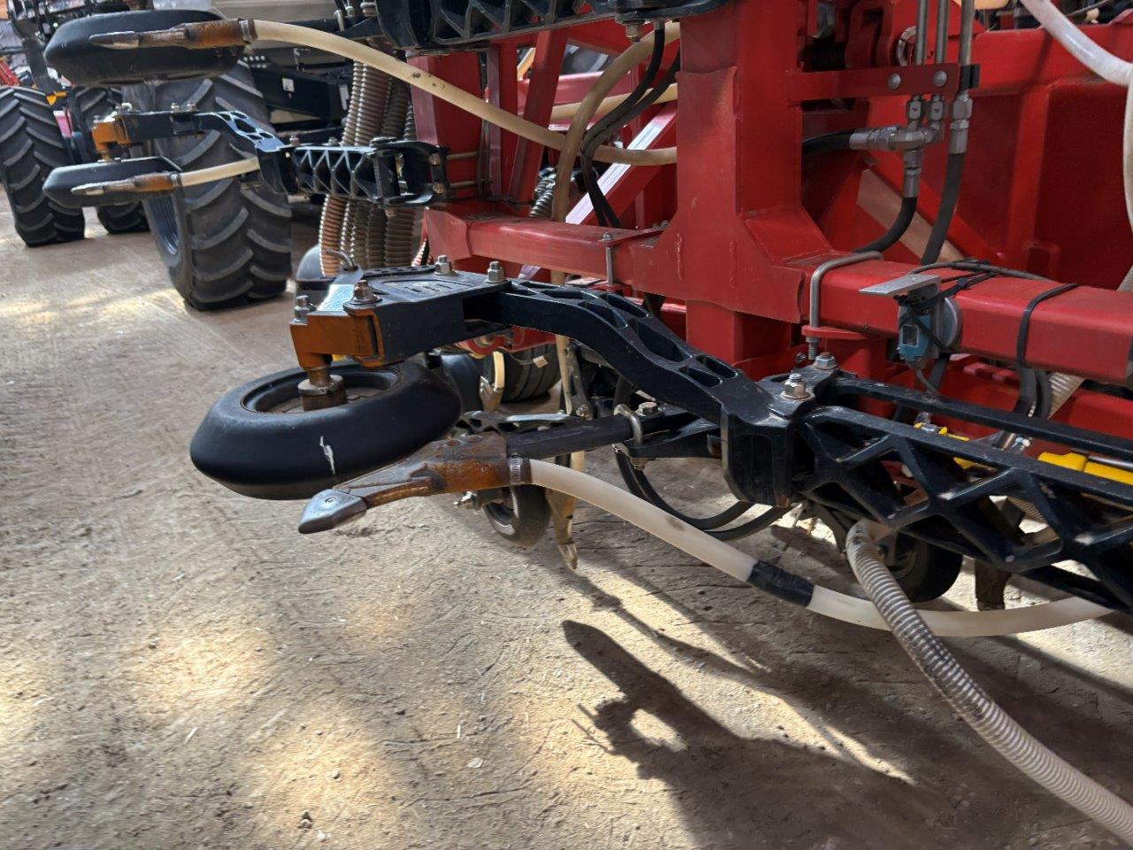 2021 Bourgault 3330 SE PLX 76'12" w/ 9950 Air Drill