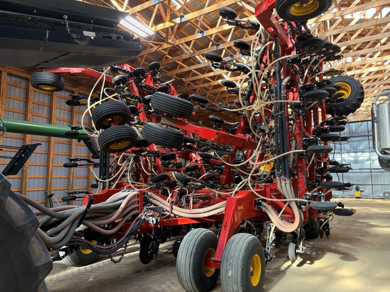 2021 Bourgault 3330 SE PLX 76'12" w/ 9950 Air Drill