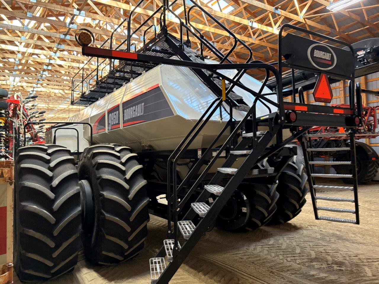 2021 Bourgault 3330 SE PLX 76'12" w/ 9950 Air Drill