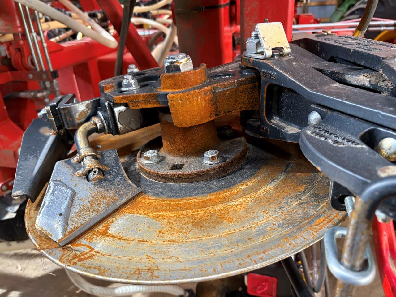 2021 Bourgault 3330 SE PLX 76'12" w/ 9950 Air Drill