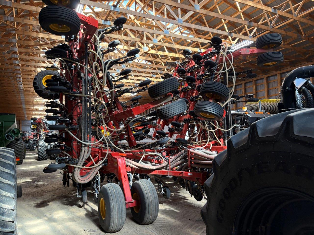 2021 Bourgault 3330 SE PLX 76'12" w/ 9950 Air Drill