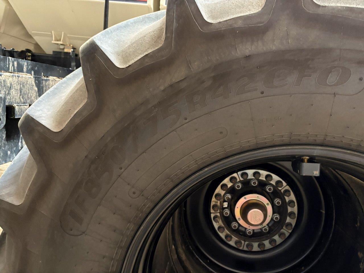 2021 Bourgault 3330 SE PLX 76'12" w/ 9950 Air Drill