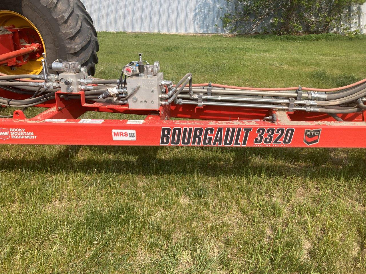 2019 Bourgault 3320XTC 76'12" w/ 7950 Air Drill
