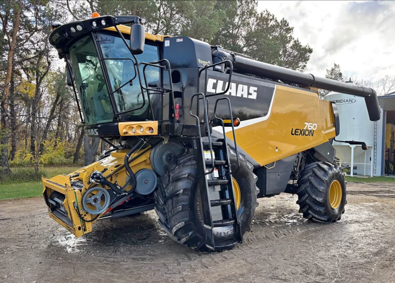 2012 CLAAS Lexion 760 Combine
