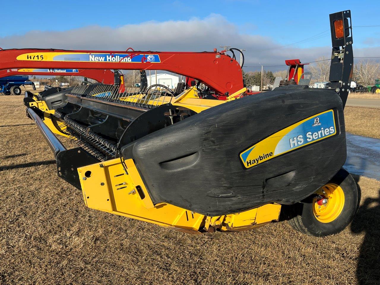2014 New Holland H7150-16' Mower Conditioner
