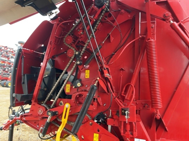 2021 New Holland RB560 SC Plus Baler/Round