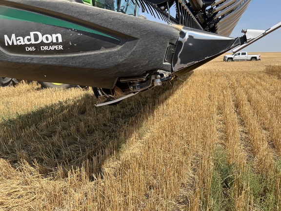 2013 MacDon D65-45 Header Combine