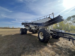 2011 Bourgault 3310-75 W/6700 Air Seeder