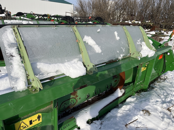 2018 John Deere 615P Header Combine