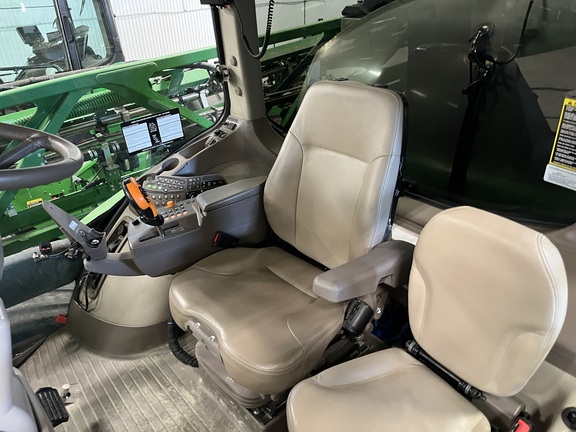 2017 John Deere R4045 Sprayer/High Clearance