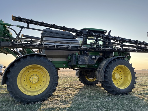 2018 John Deere R4045 Sprayer/High Clearance