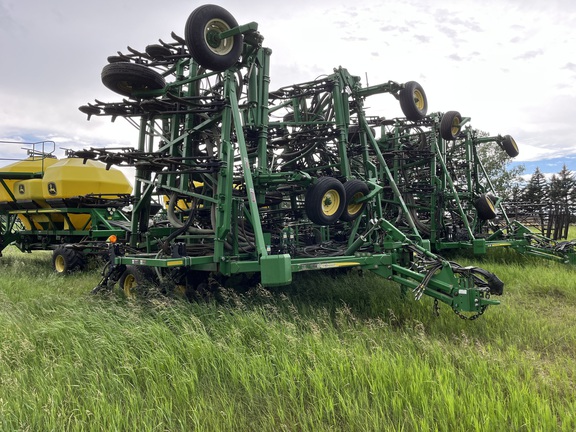 2009 John Deere 1870 W/1910 Air Seeder