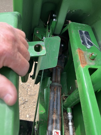 2017 John Deere 640FD Header Combine