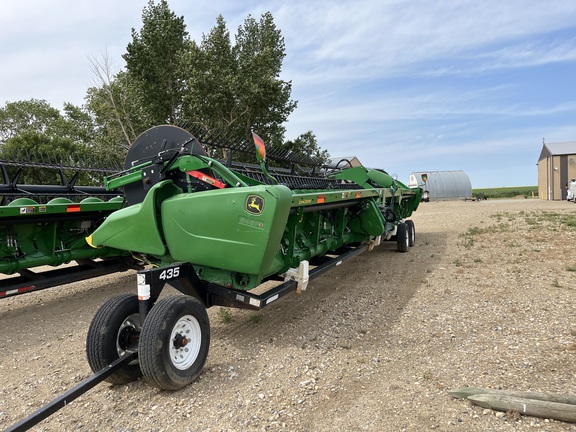 2017 John Deere 640FD Header Combine