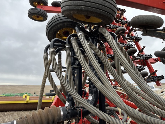 2008 Bourgault 3310PH Air Seeder