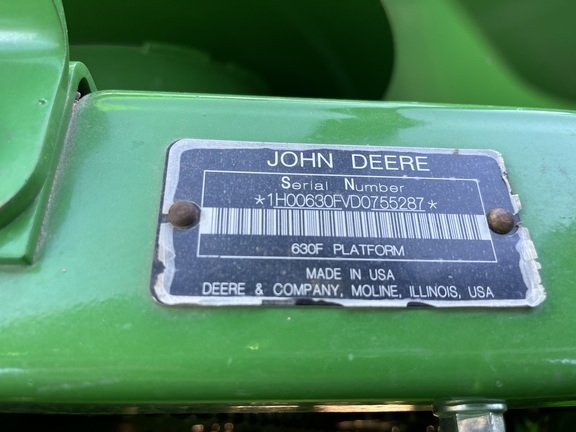 2010 John Deere 630F Header Combine