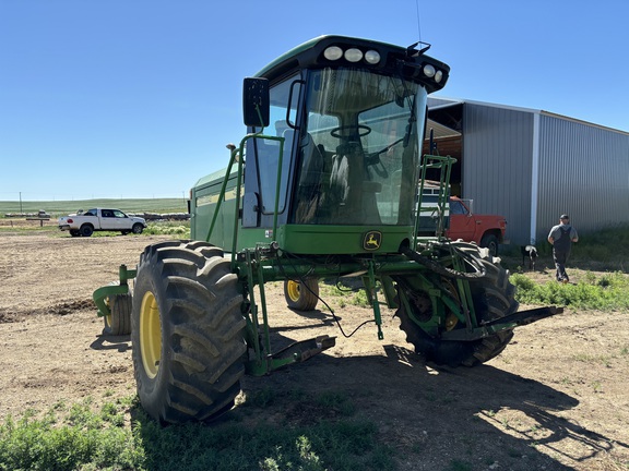 2008 John Deere 4895 Windrower