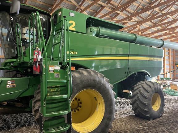 2018 John Deere S780 Combine