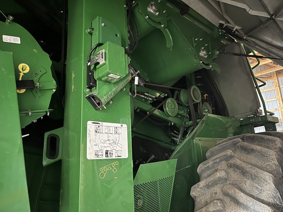 2018 John Deere S780 Combine