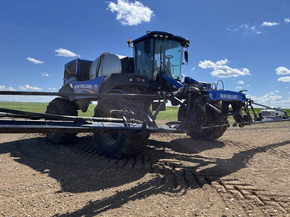 2022 New Holland SP.370F Sprayer/High Clearance