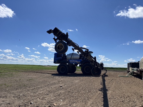 2022 New Holland SP.370F Sprayer/High Clearance