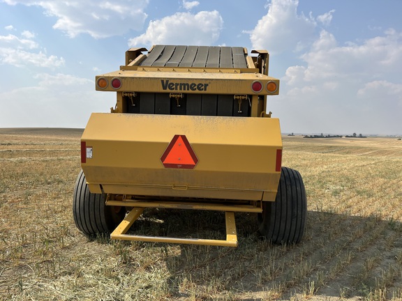 2019 Vermeer 605N Baler/Round