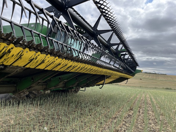 2018 John Deere 640FD Header Combine