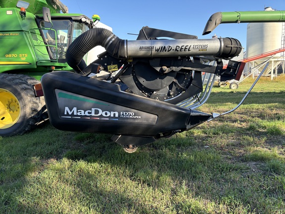 2012 MacDon FD70-35 Header Combine