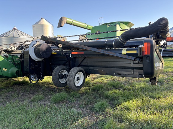 2012 MacDon FD70-35 Header Combine