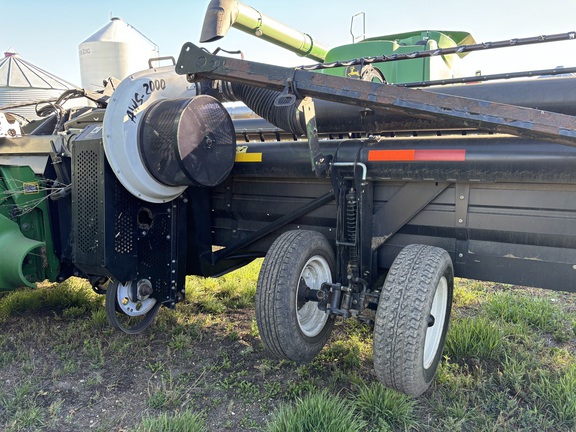 2012 MacDon FD70-35 Header Combine