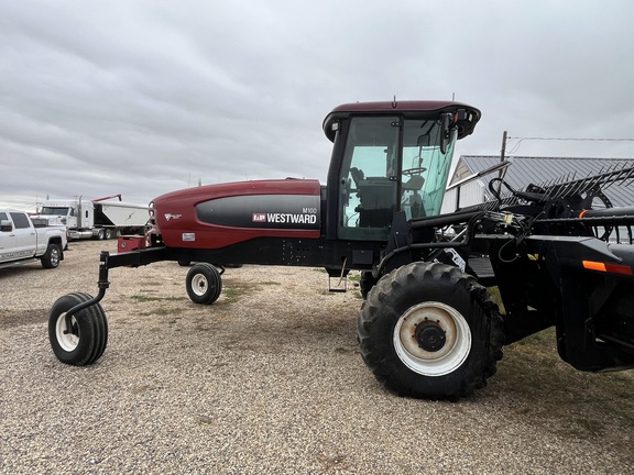 2009 MacDon M100 Windrower