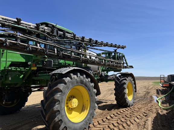 2018 John Deere R4038 Sprayer/High Clearance