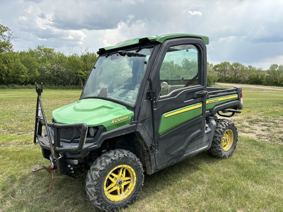 2019 John Deere XUV 835R ATV