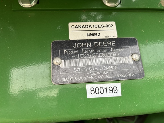 2018 John Deere S790 Combine