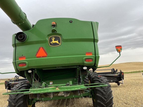 2018 John Deere S790 Combine