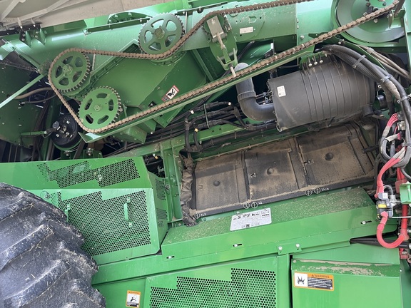 2018 John Deere S790 Combine