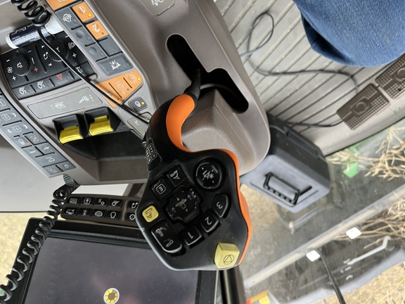 2018 John Deere S790 Combine