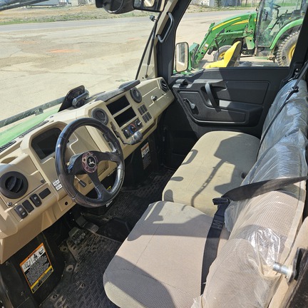 2022 John Deere XUV 835R ATV